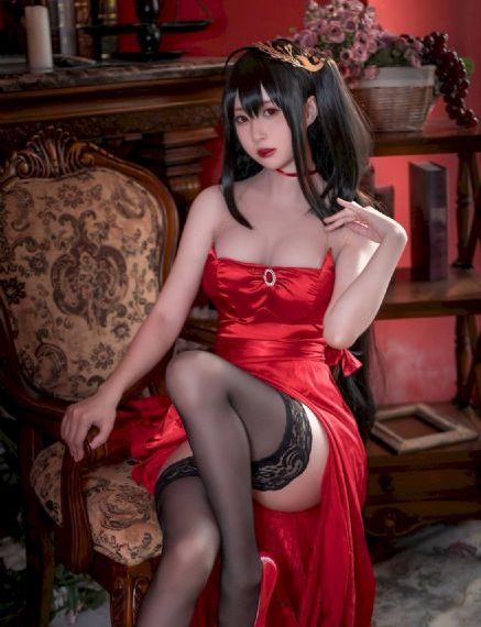 十四岁女孩用爸爸搂睡觉好吗