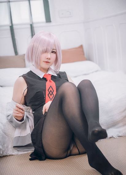 啊噗嗤挺进美妇肥臀啊图片
