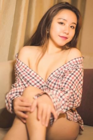 女大学生2