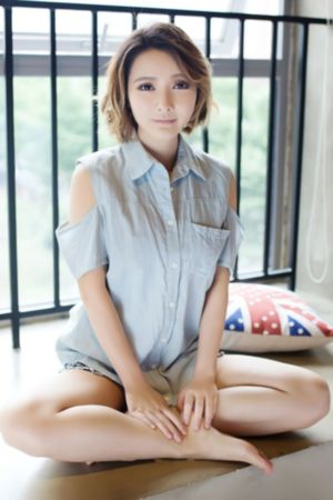 学生眼中的女老师在线观看